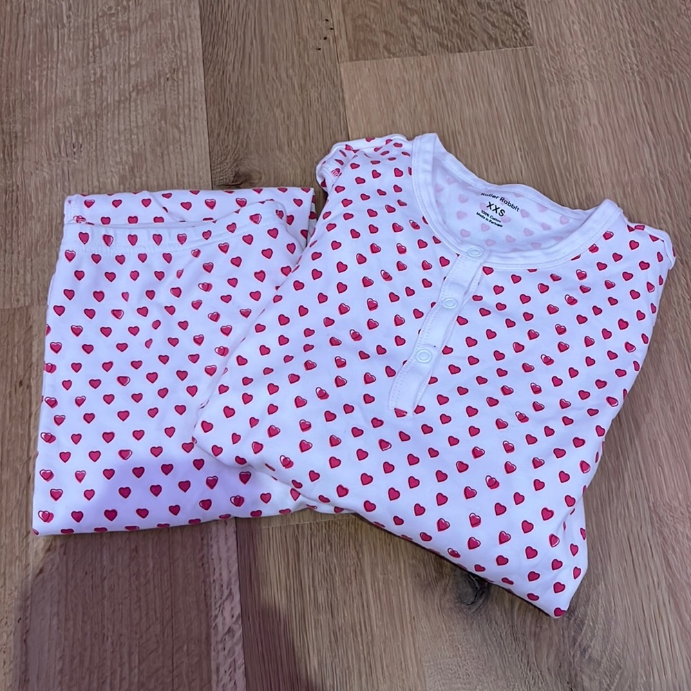 Roller Rabbit White Pajama Set with Red Heart Print